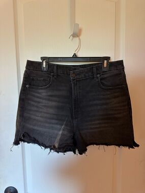 American Eagle Black Distressed High-Rise Curvy MomDenim Shorts